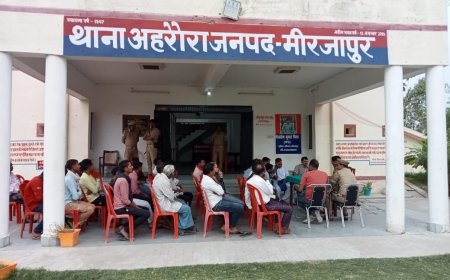 चैत्र नवरात्र व रामनवमी का त्योहार शांतिपूर्ण संपन्न कराने को पीस कमेटी की हुई बैठक