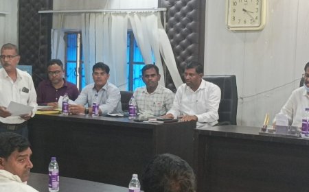 चुनार नगर पालिका परिषद की पहली बैठक में 31.37 करोड़ का बजट पास