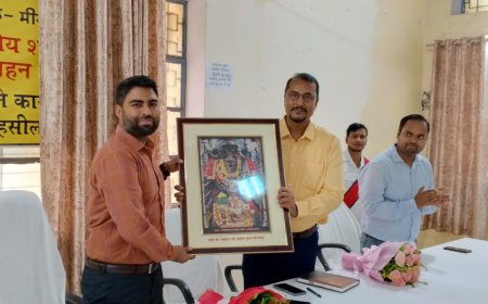 नवनीत सेहारा बने सीडीओ प्रतापगढ़, दी गई विदाई।